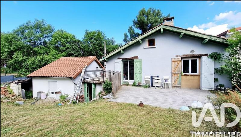 Maison - 95 m² - 5 pièces