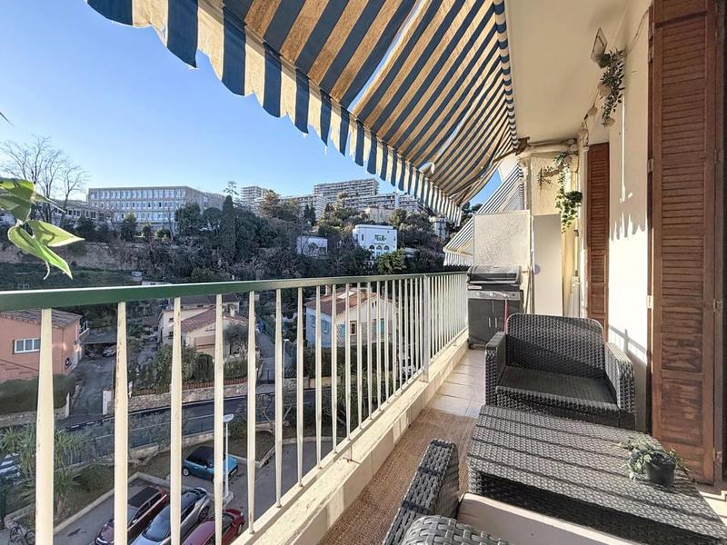 Appartement - 70 m² - 3 pièces