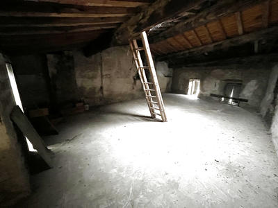 Maison de village - 195 m² - 7 pièces