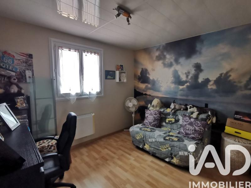 Maison - 137 m² - 7 pièces