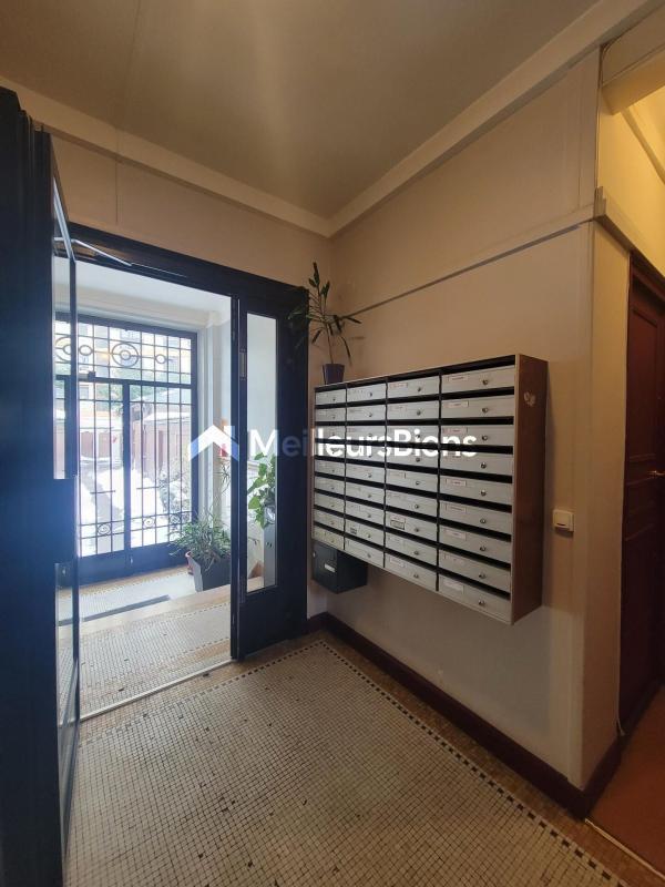 Studio - 13 m² - 1 pièce