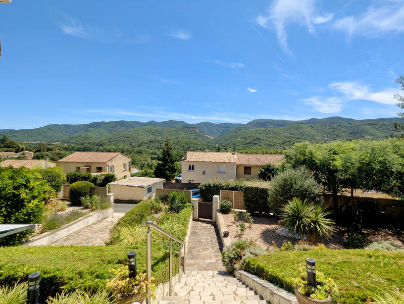 Villa - 106 m² - 5 pièces