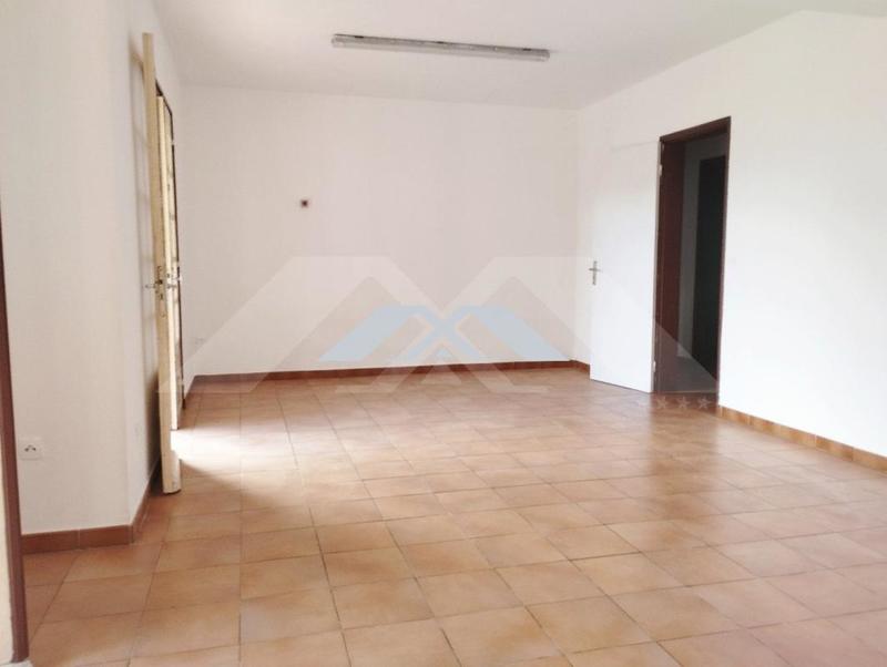 Maison - 123 m² - 5 pièces