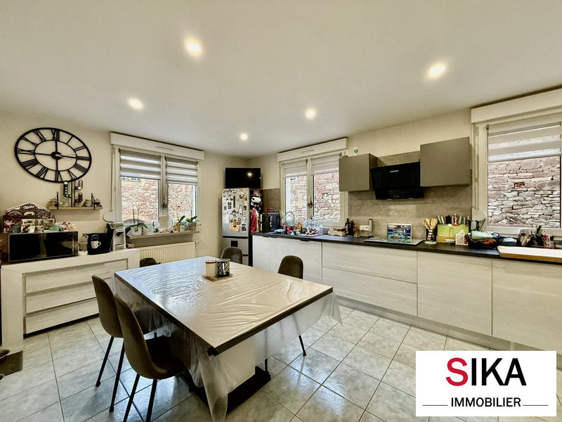 Appartement - 95 m² - 3 pièces