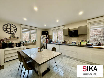 Appartement - 95 m² - 3 pièces