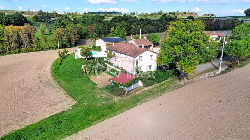 Maison ancienne - 374 m² - 14 pièces