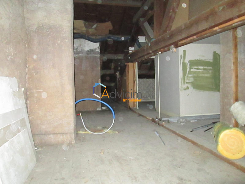 Appartement - 80 m² - 3 pièces