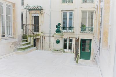 Immeuble mixte - 69 m² - 3 pièces