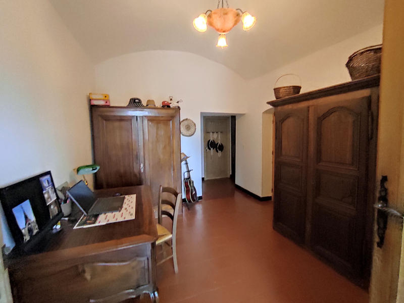 Maison - 200 m² - 7 pièces