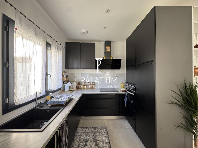 Maison contemporaine - 111 m² - 5 pièces