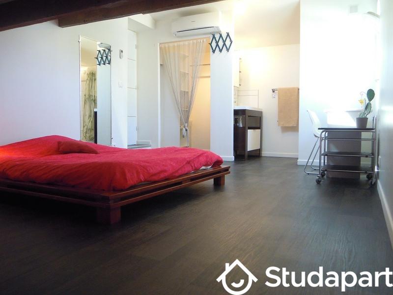 Chambre - 12 m² - 1 pièce