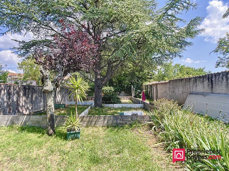 Maison - 99 m² - 5 pièces