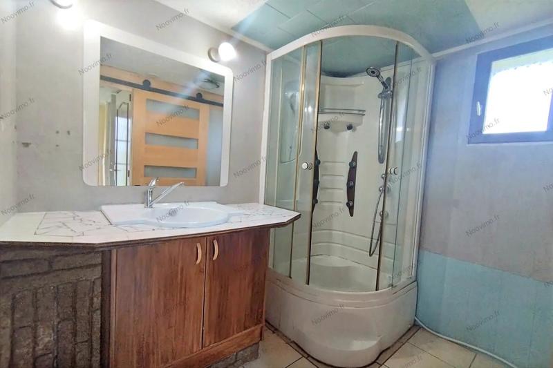 Maison en pierre - 90 m² - 3 pièces