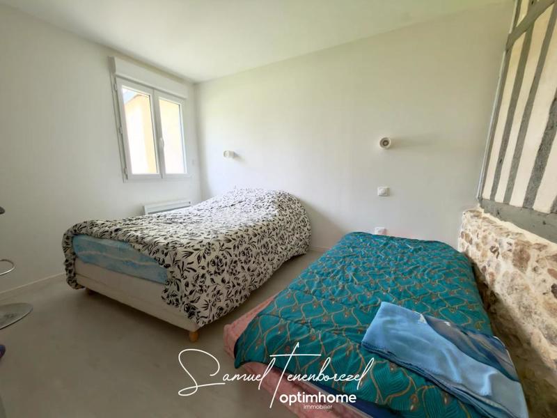 Propriété - 330 m² - 6 pièces