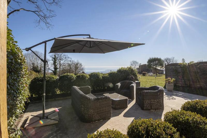 Mas - 220 m² - 6 pièces