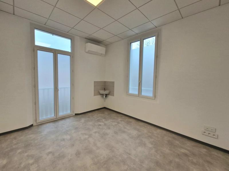 Bureau - 12 m² - 1 pièce