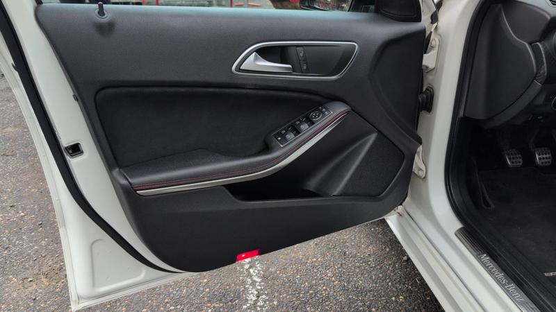 Mercedes Classe a Berline IV 200 2.1 CDi 136 Fascination