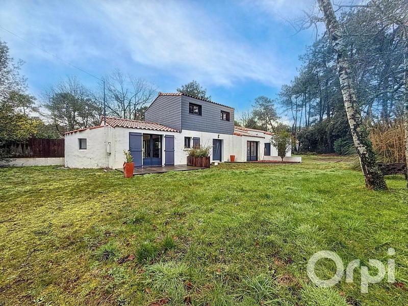 Maison - 120 m² - 4 pièces