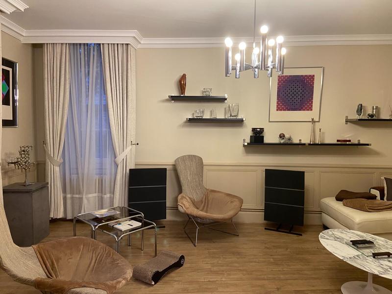 Maison - 340 m² - 12 pièces