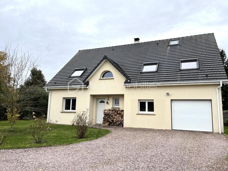 Maison - 166 m² - 7 pièces