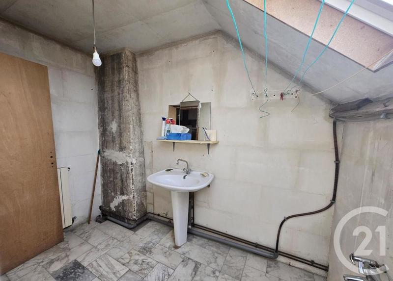 Maison - 138 m² - 6 pièces