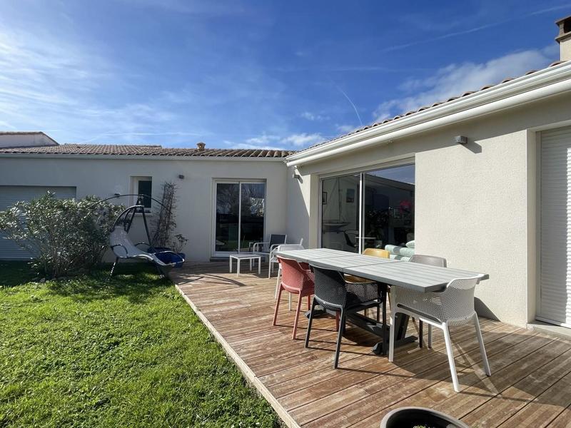 Maison - 171 m² - 7 pièces
