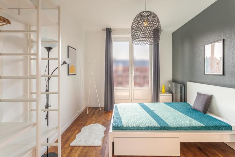 Chambre - 11 m² - 1 pièce