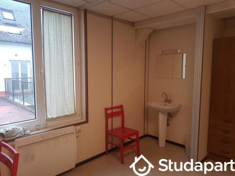 Chambre - 13 m² - 1 pièce