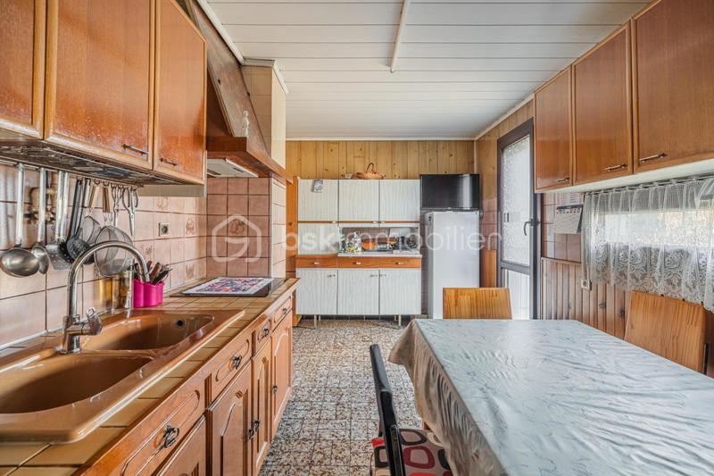 Appartement - 92 m² - 5 pièces