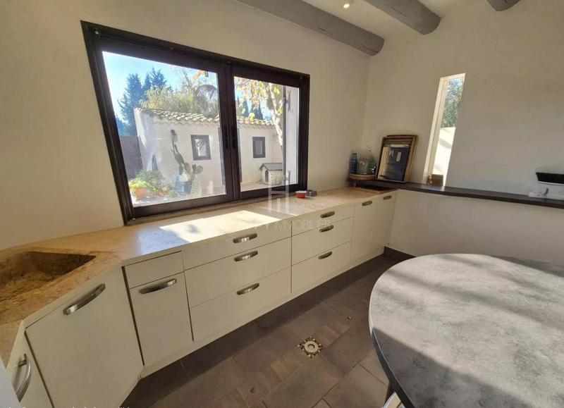 Mas - 140 m² - 5 pièces