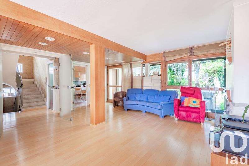 Maison de maîtres - 190 m² - 8 pièces