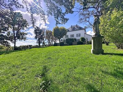 Loft - 65 m² - 3 pièces