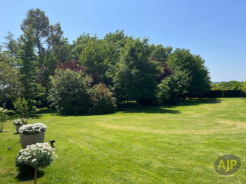 Maison - 186 m² - 6 pièces