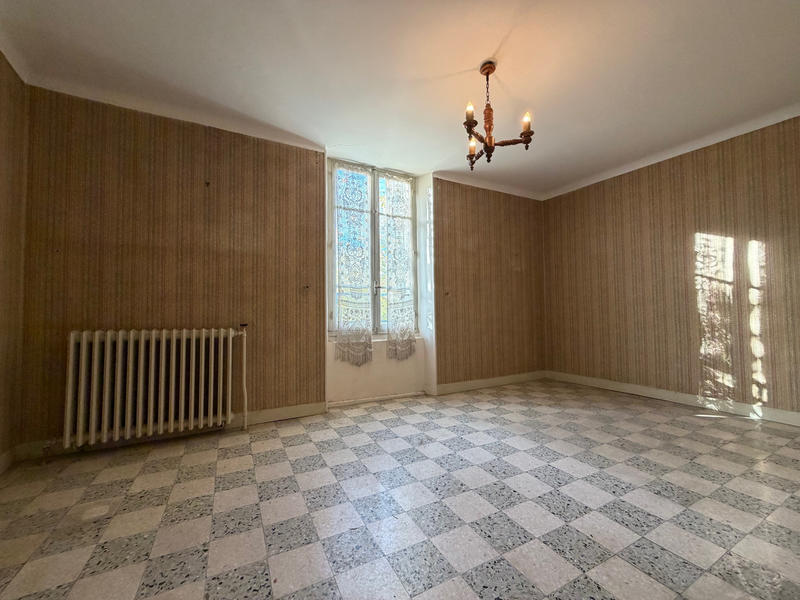 Maison de village - 198 m² - 8 pièces