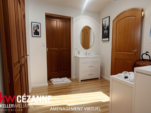 Maison - 182 m² - 5 pièces