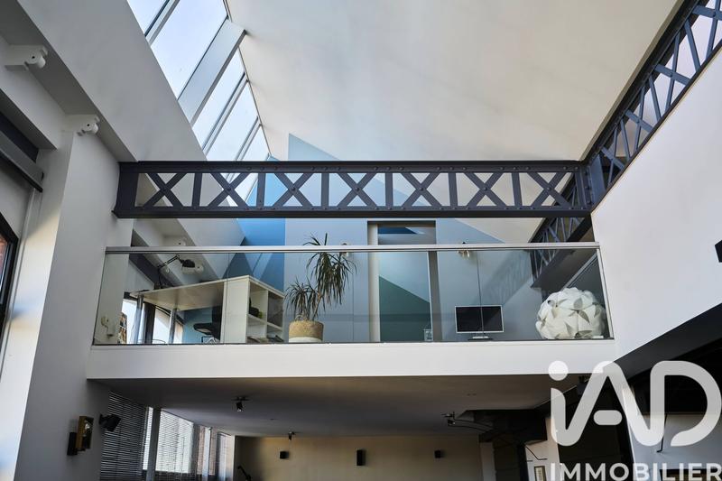 Loft - 210 m² - 5 pièces