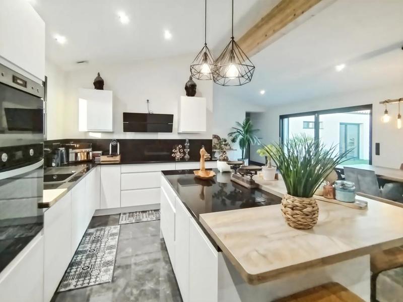 Maison - 148 m² - 5 pièces