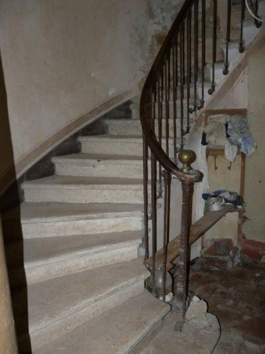 Maison de village - 400 m² - 11 pièces