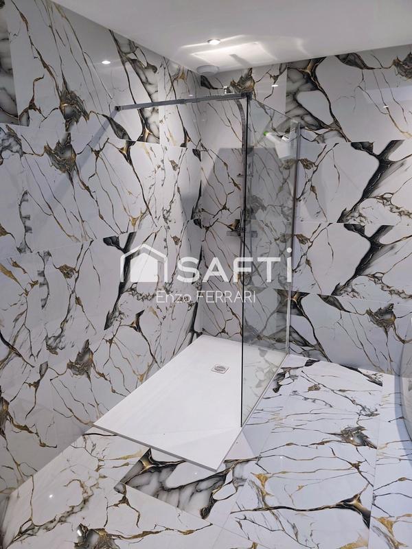 Villa - 220 m² - 6 pièces