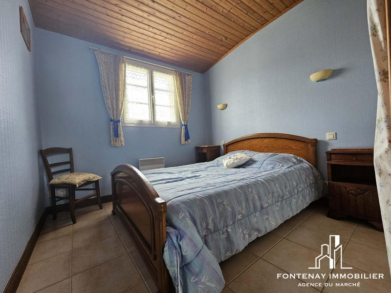 Maison - 220 m² - 11 pièces