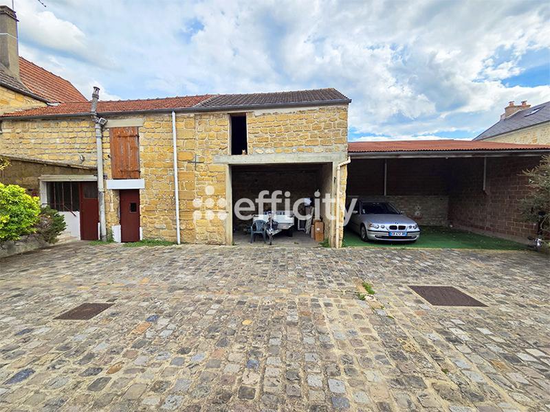 Maison - 185 m² - 8 pièces