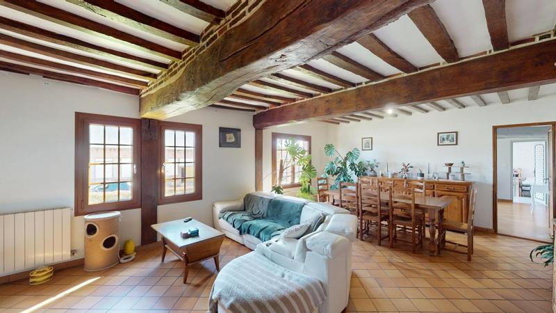 Corps de ferme - 150 m² - 5 pièces