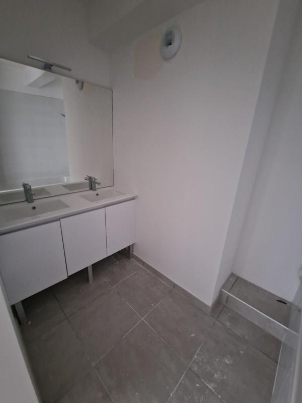 Appartement - 83 m² - 4 pièces