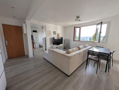 Appartement - 66 m² - 4 pièces