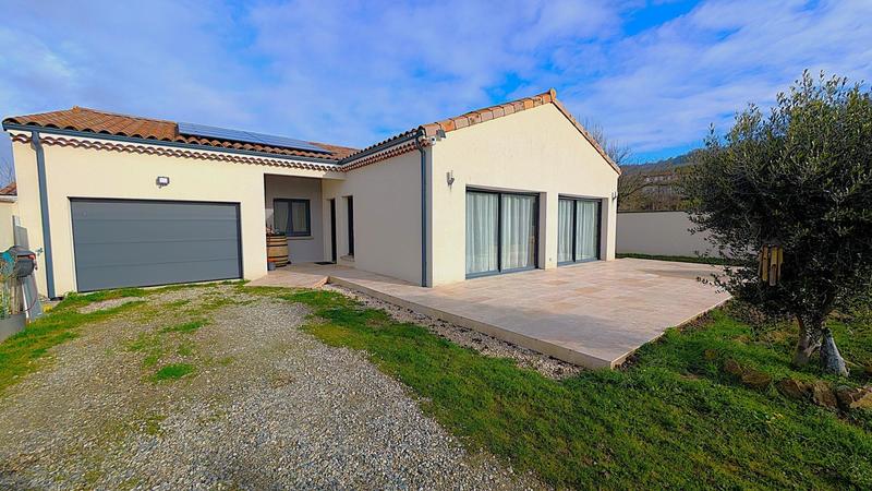 Maison - 122 m² - 4 pièces