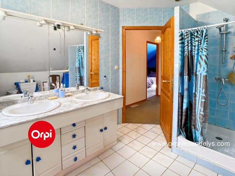 Maison - 91 m² - 6 pièces