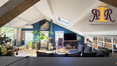 Appartement - 80 m² - 4 pièces