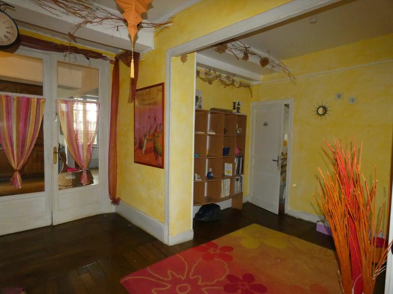 Maison - 284 m² - 11 pièces