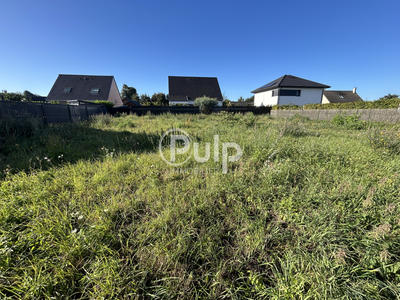 Terrain constructible - 618 m²