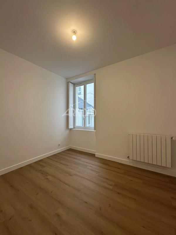 Appartement - 103 m² - 4 pièces